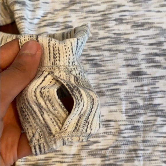 Lululemon Workout Top - Picture 3 of 6